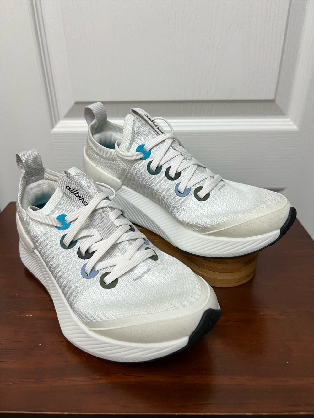 Allbirds Women's White Tree Glider Athletic Sneakers USW5
